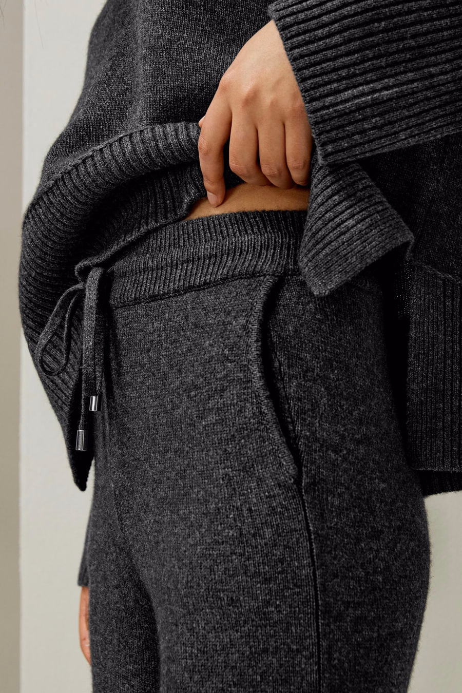 Merinowoll-Jersey-Hose mit weitem Bein