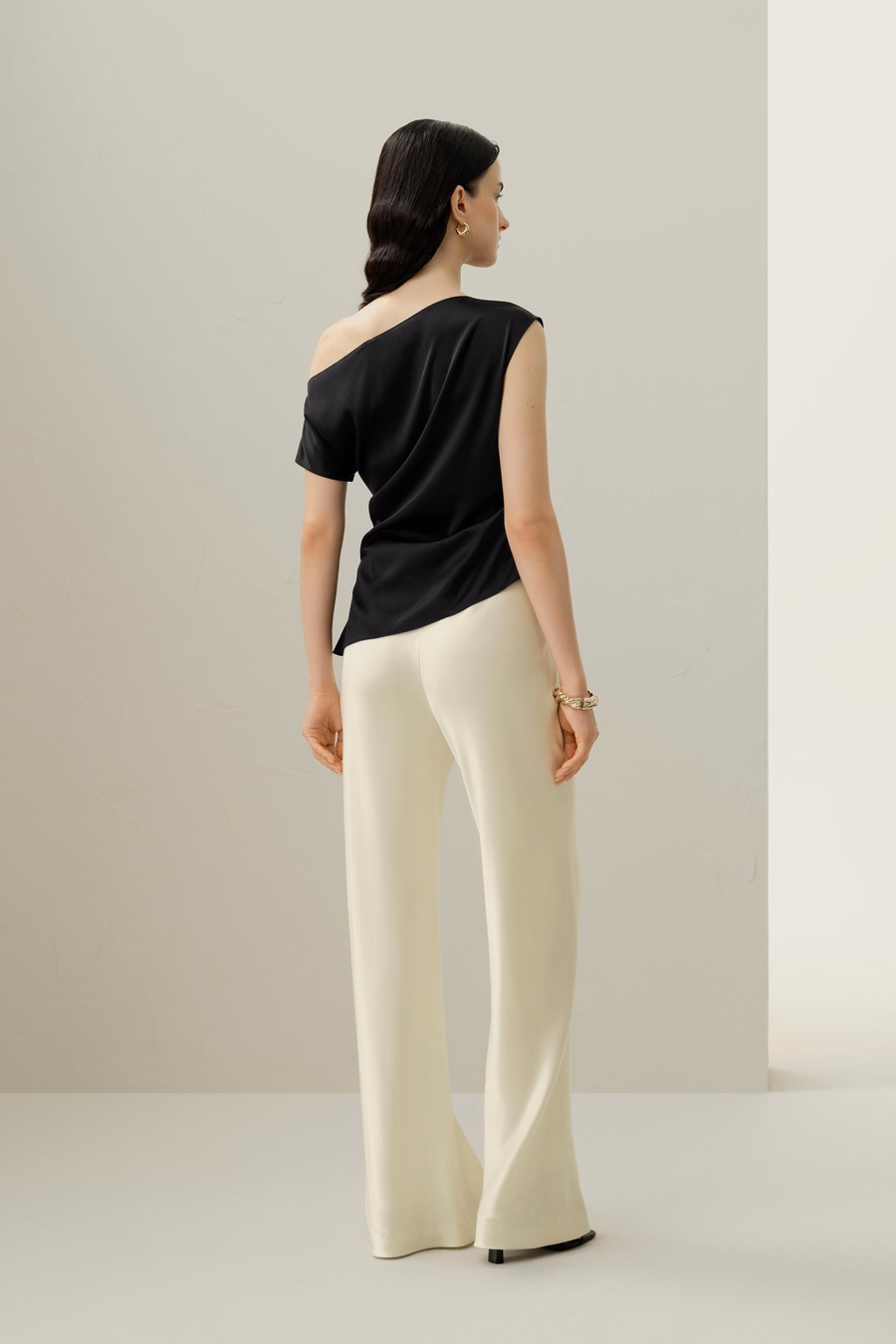 Stretch Charmeuse Asymmetrisches Top