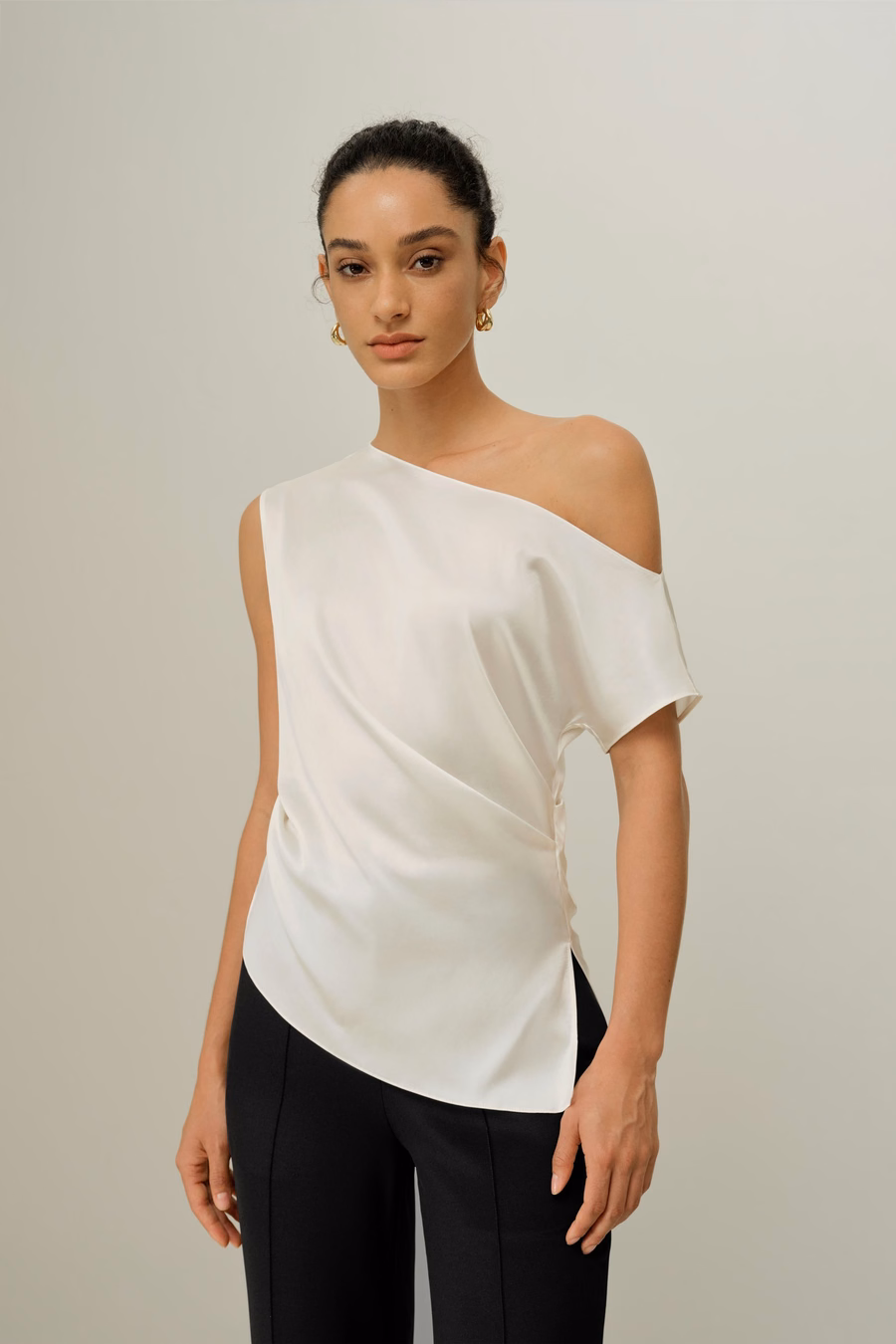 Stretch Charmeuse Asymmetrisches Top