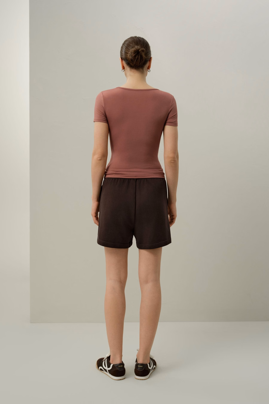 Seidenbrise Jersey V-Ausschnitt T-Shirt