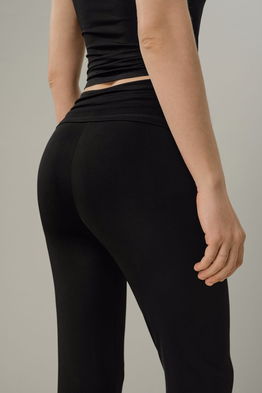 Seidenbreeze-Jersey-Fließende Flare-Hose