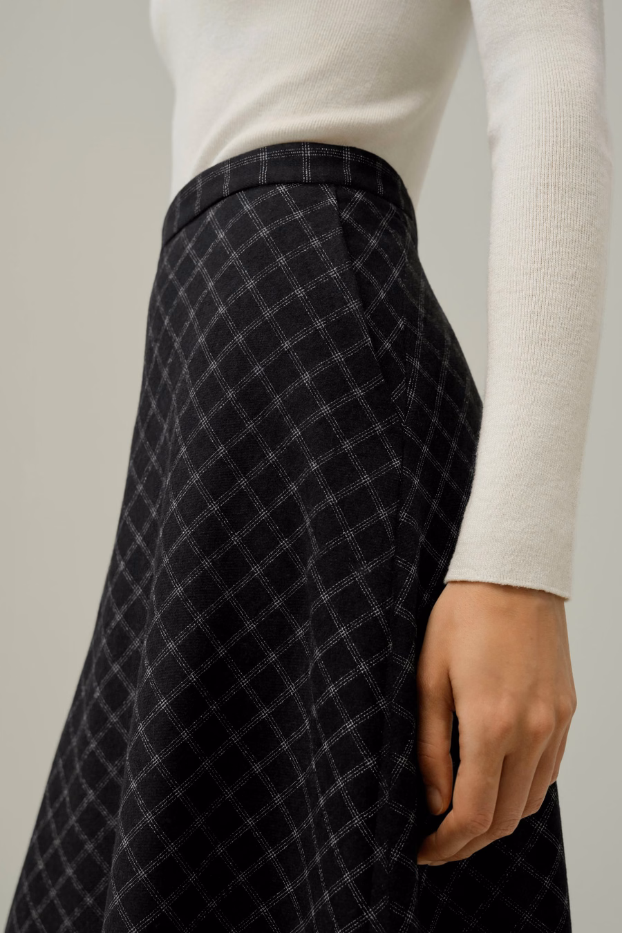 Mottled Silk-Wool A-Line Rock
