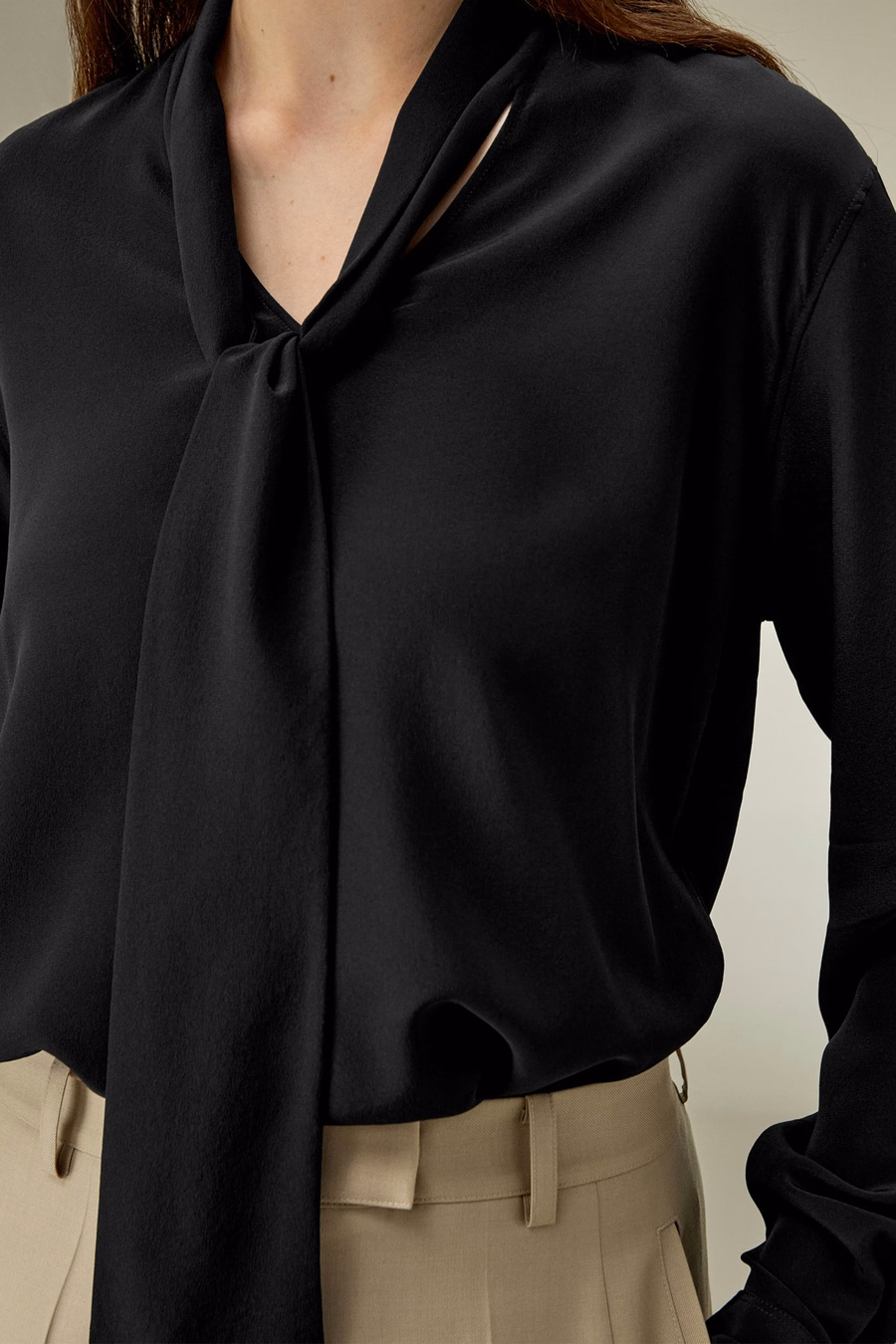 Seiden-Fliege-Bluse