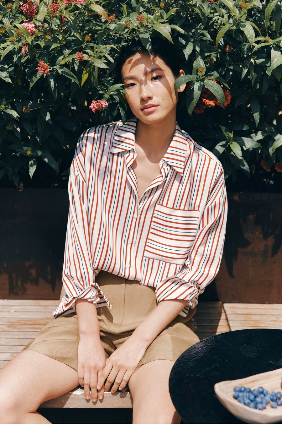 Oversized gestreiftes Seiden-Twill-Hemd