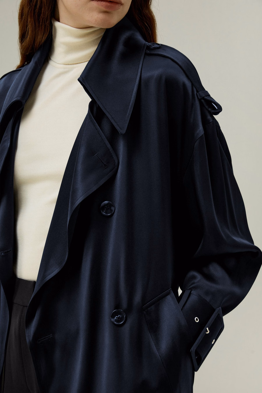 Übergroßer Seiden-Trenchcoat