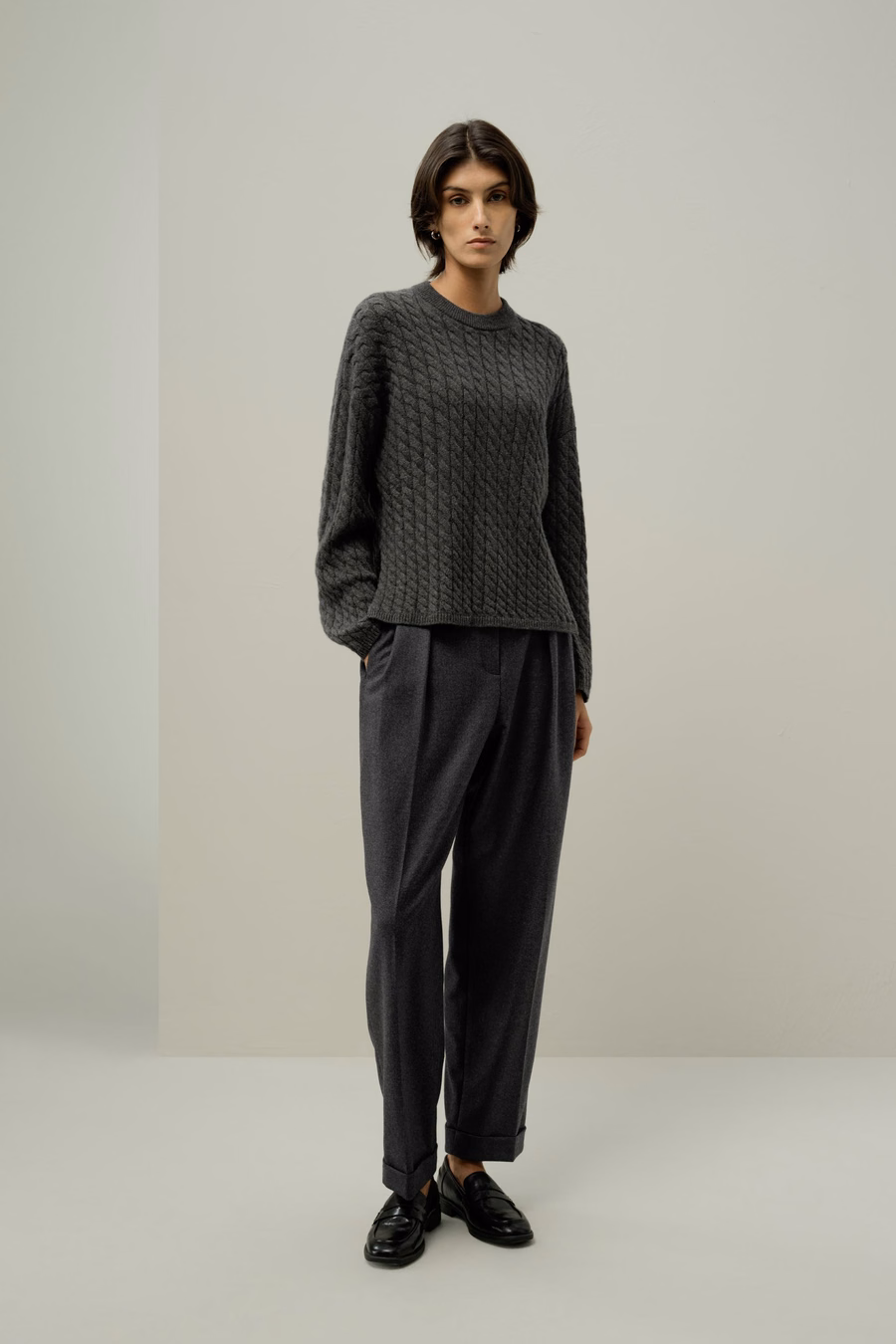 Rundhals Kabelstrick-Kaschmir-Pullover