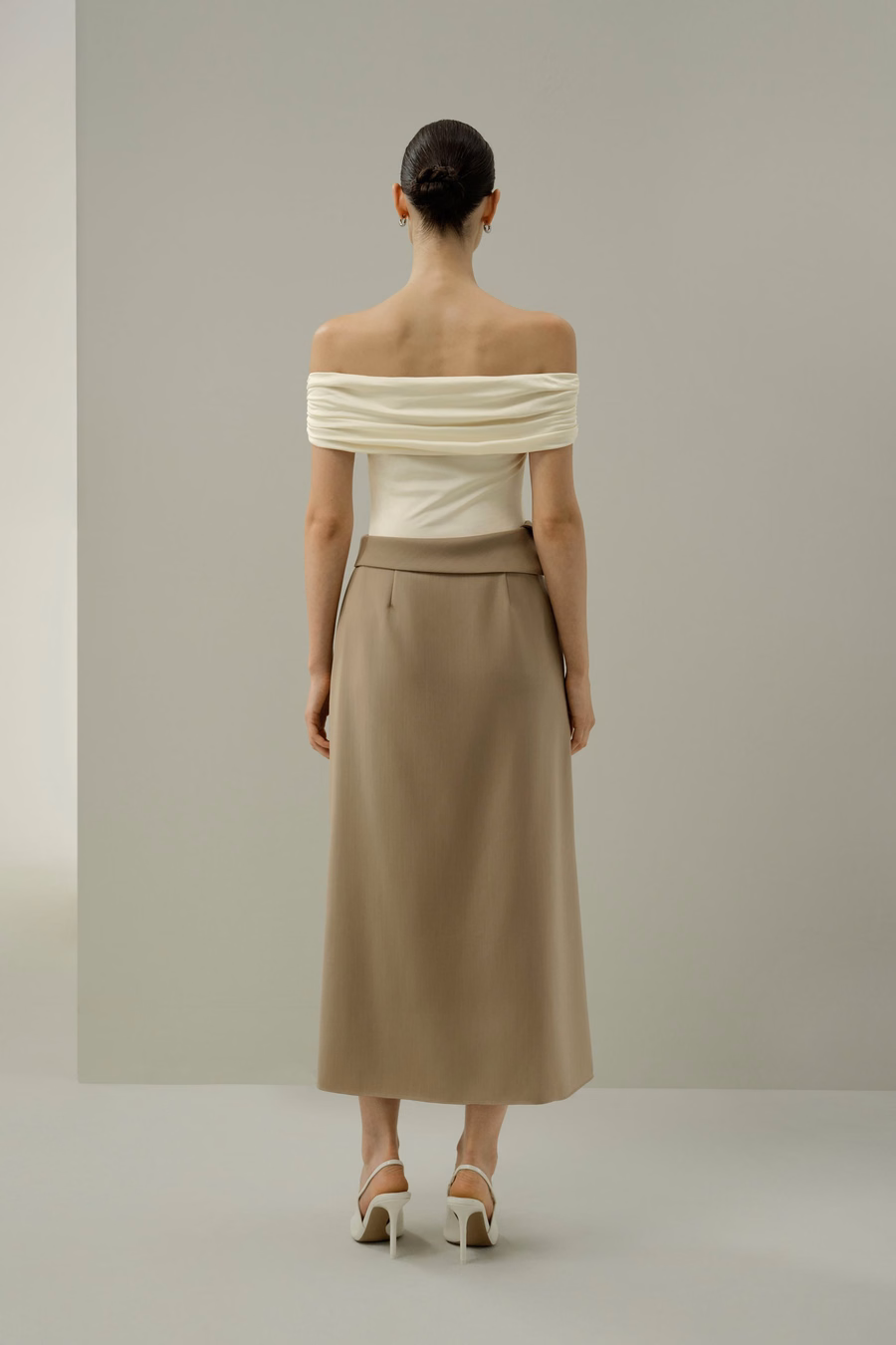 Asymmetrischer Taille Seiden-Woll Midi-Rock