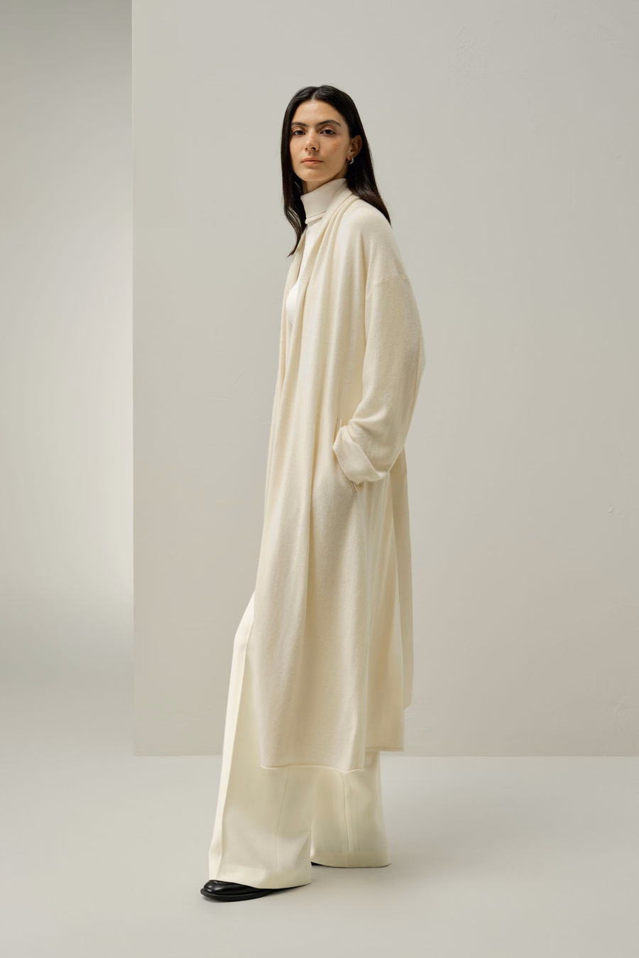 Wadenlanger Kaschmir-Cardigan