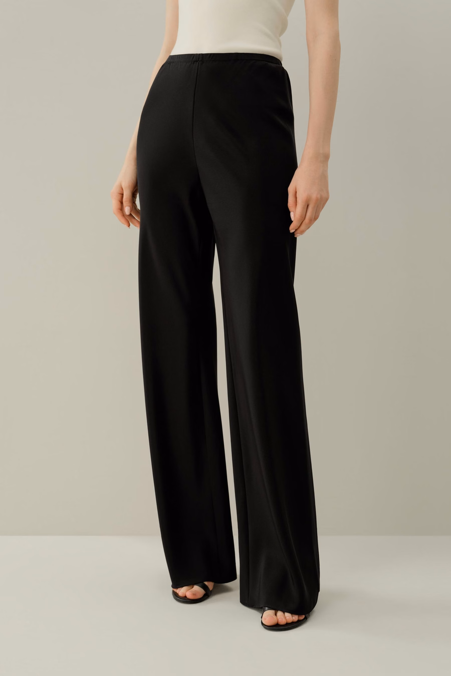 Bias Cut Straight Leg Seidenhose