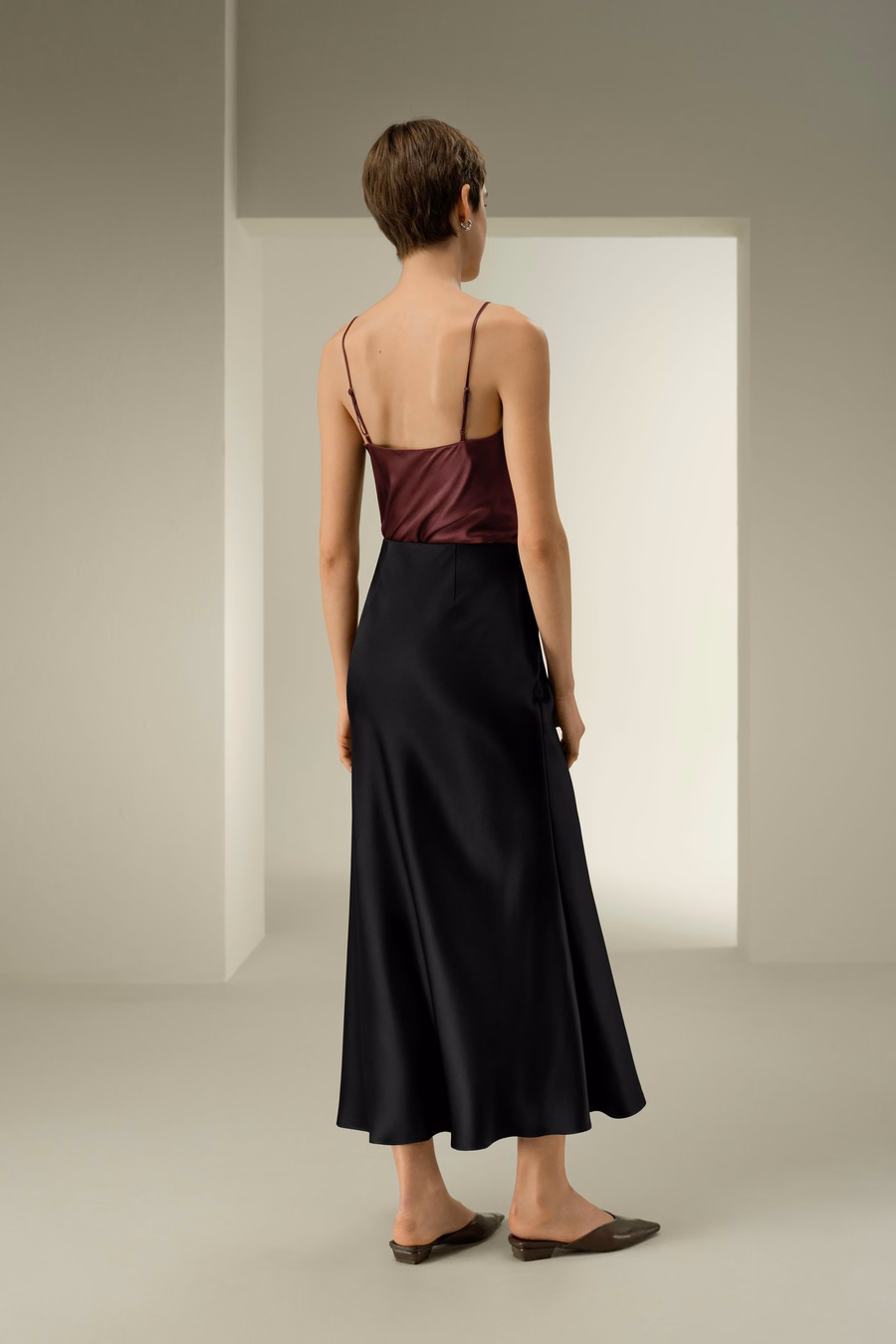 Doppelt-gewebter Seidencharmeuse Maxikleid