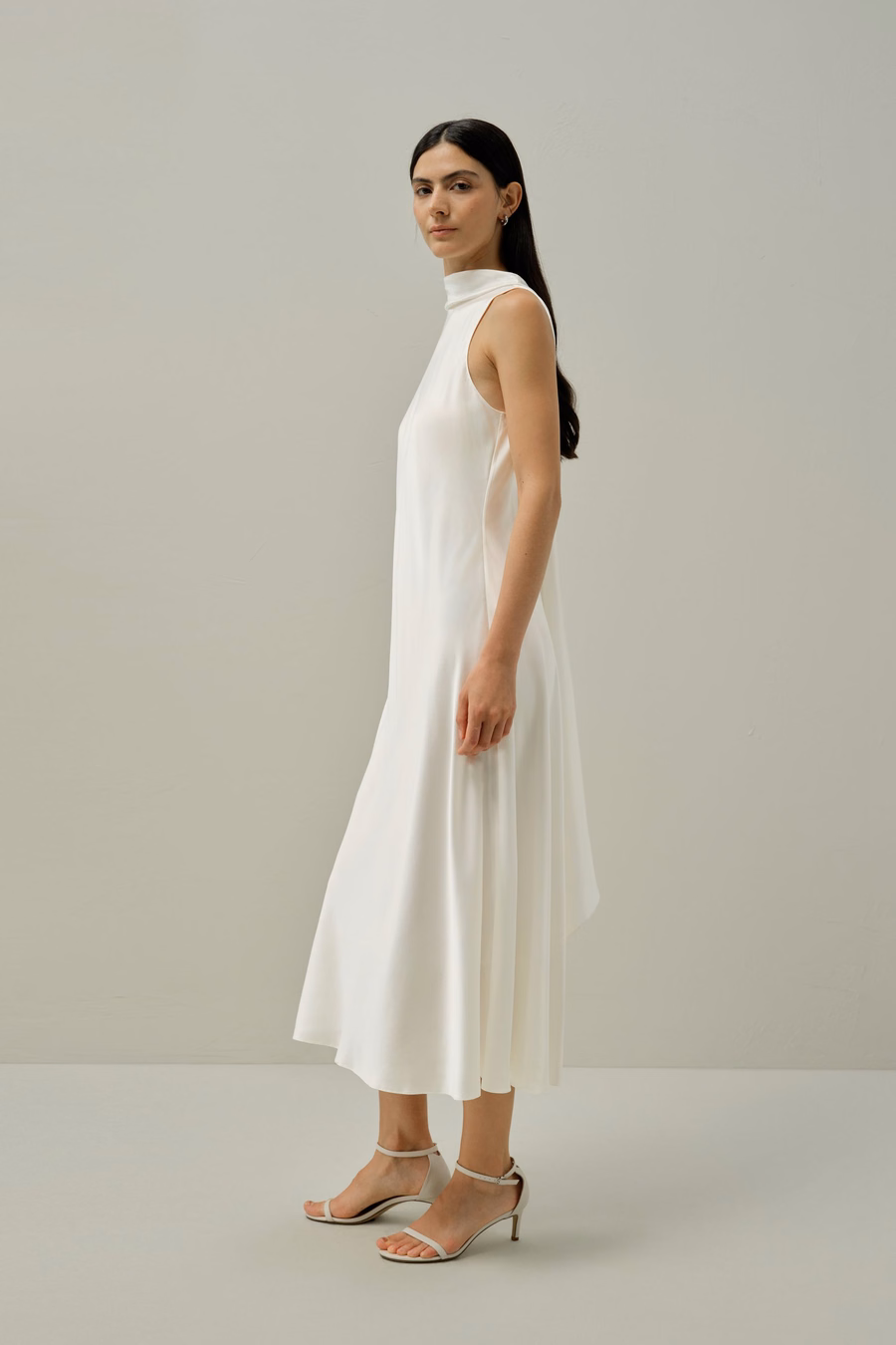 LILYSILK X LYDIA MILLEN Das Riviera Kleid