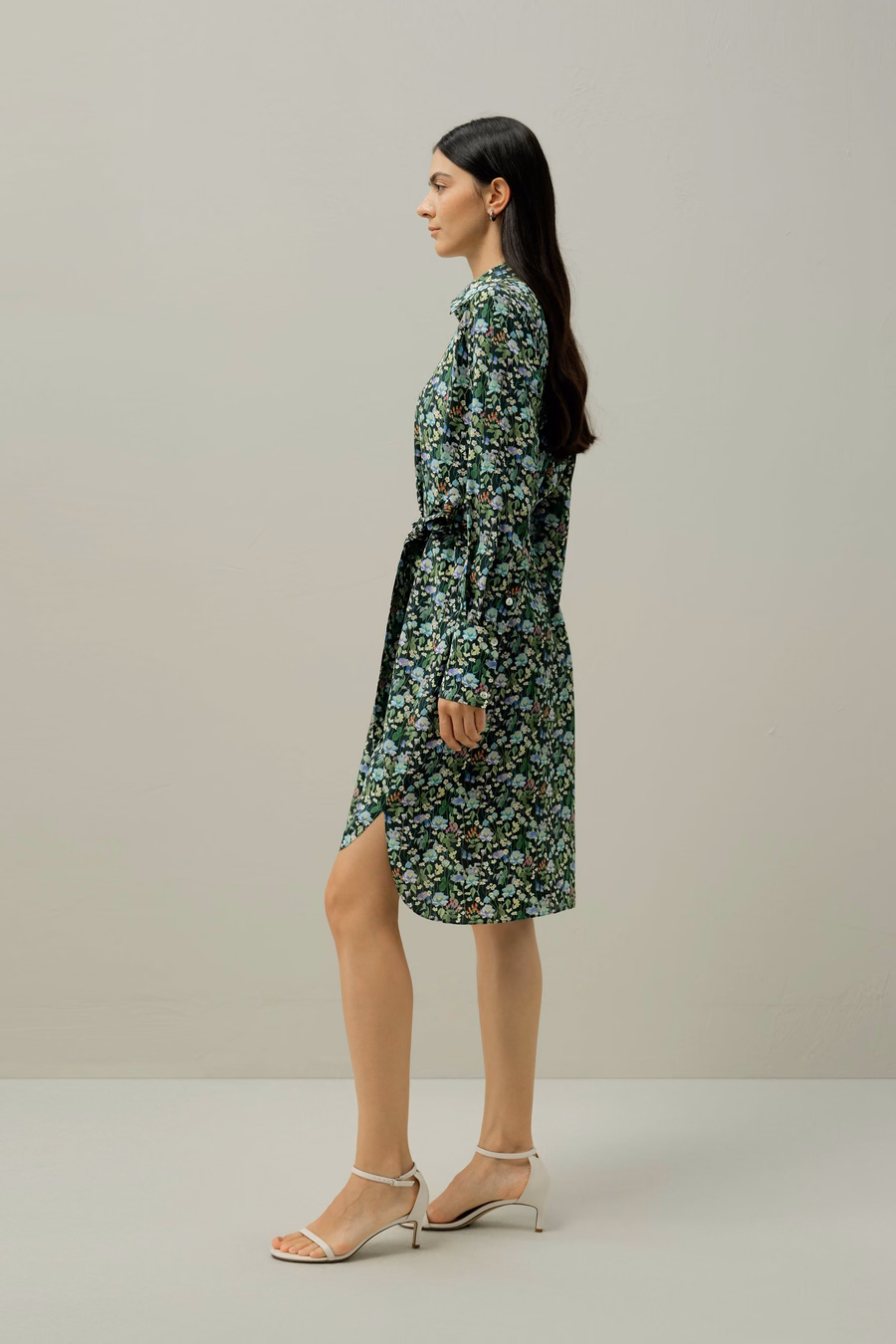 Märchenwald knielanges Hemdkleid - Hergestellt aus Liberty-Stoff