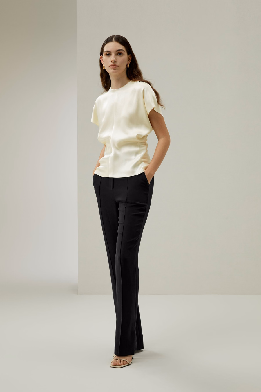 Kurzes Batwing-Ärmel Seiden-Top