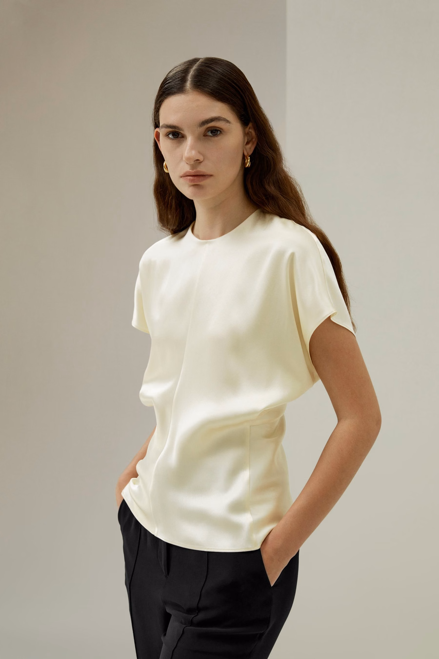 Kurzes Batwing-Ärmel Seiden-Top