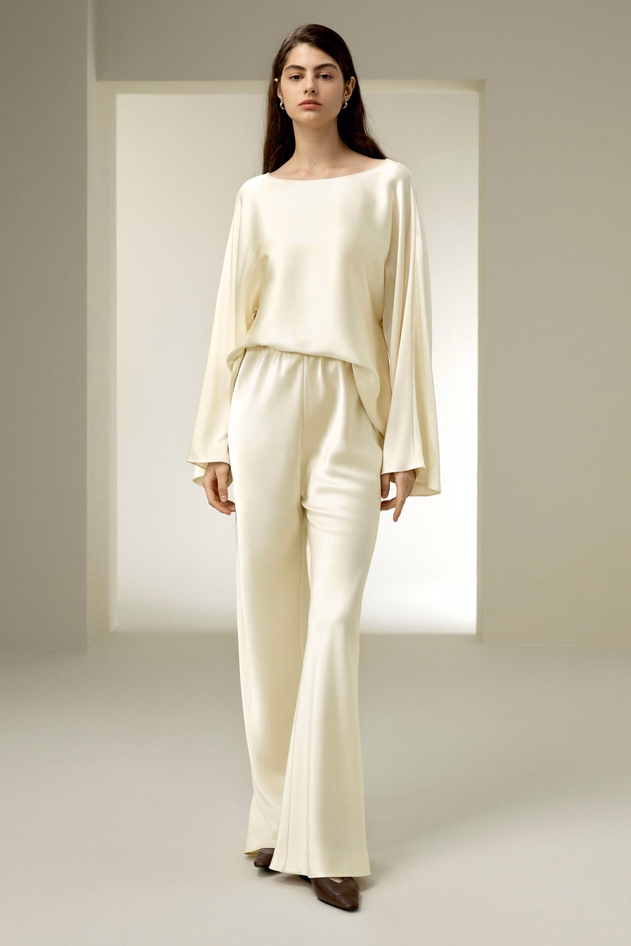 Seiden-Charmeuse Bluse mit Rundhalsausschnitt