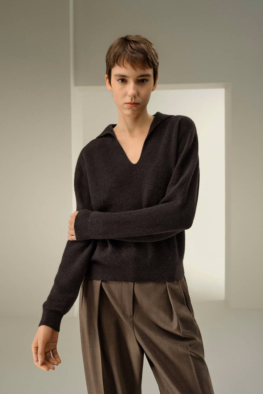 Gestrickter Kaschmir-Polo-Pullover