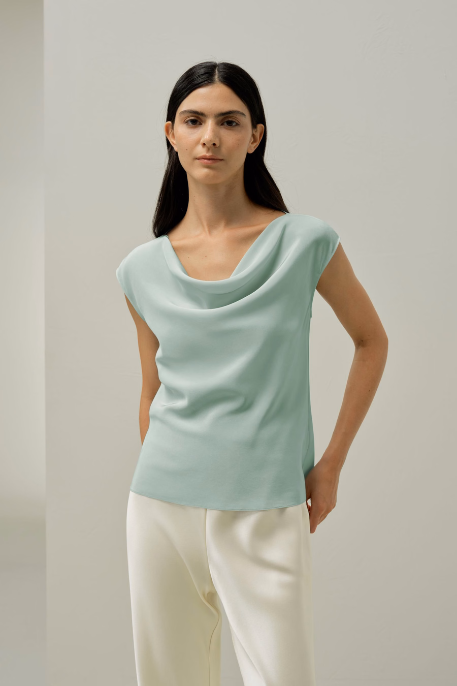 Seidencowl-Neck-Top