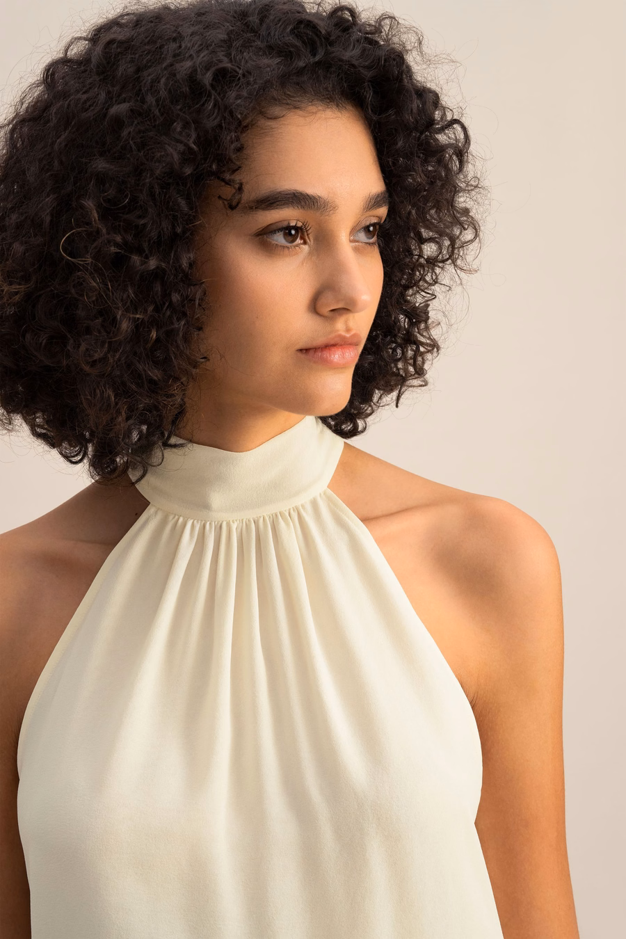 Seidiger Georgette Halter Neck Top