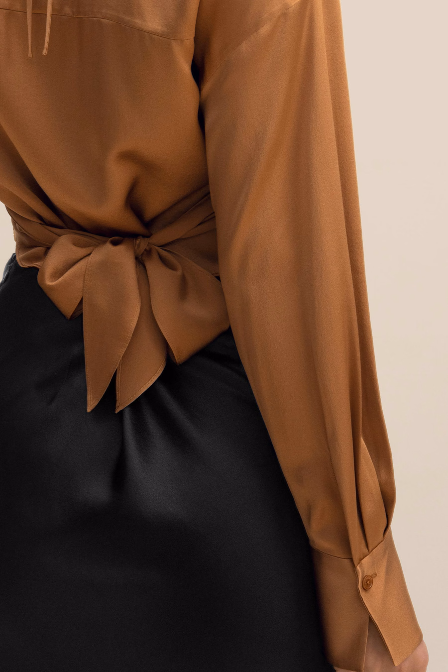 Übergroße cropped Bluse