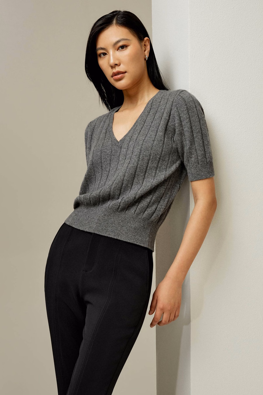 V-Ausschnitt Cashmere T-Shirt