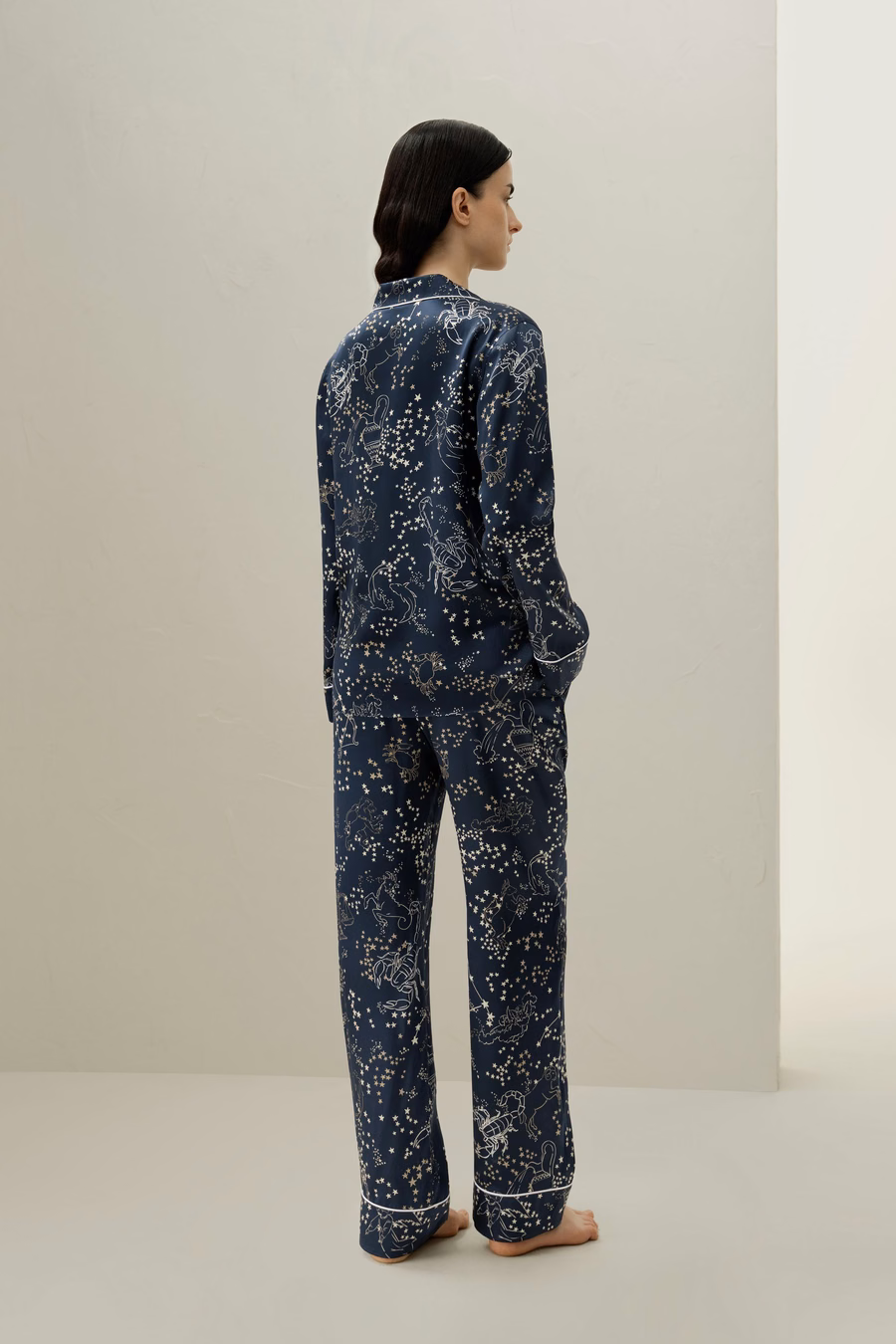 Skorpion-Zodiac Klassisches Seidenpyjama-Set