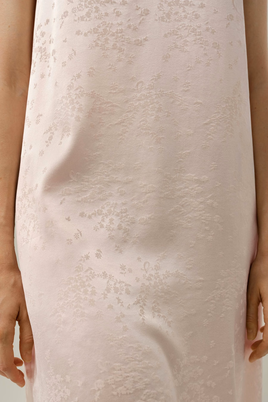 YING Jacquard-Nachtkleid