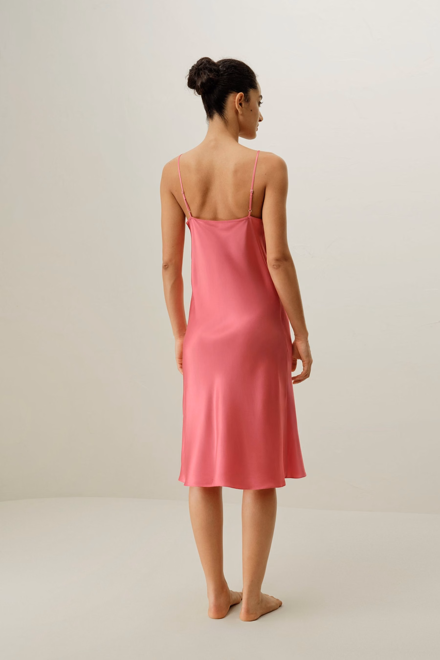Hope’s Midi Träger-Nachtkleid