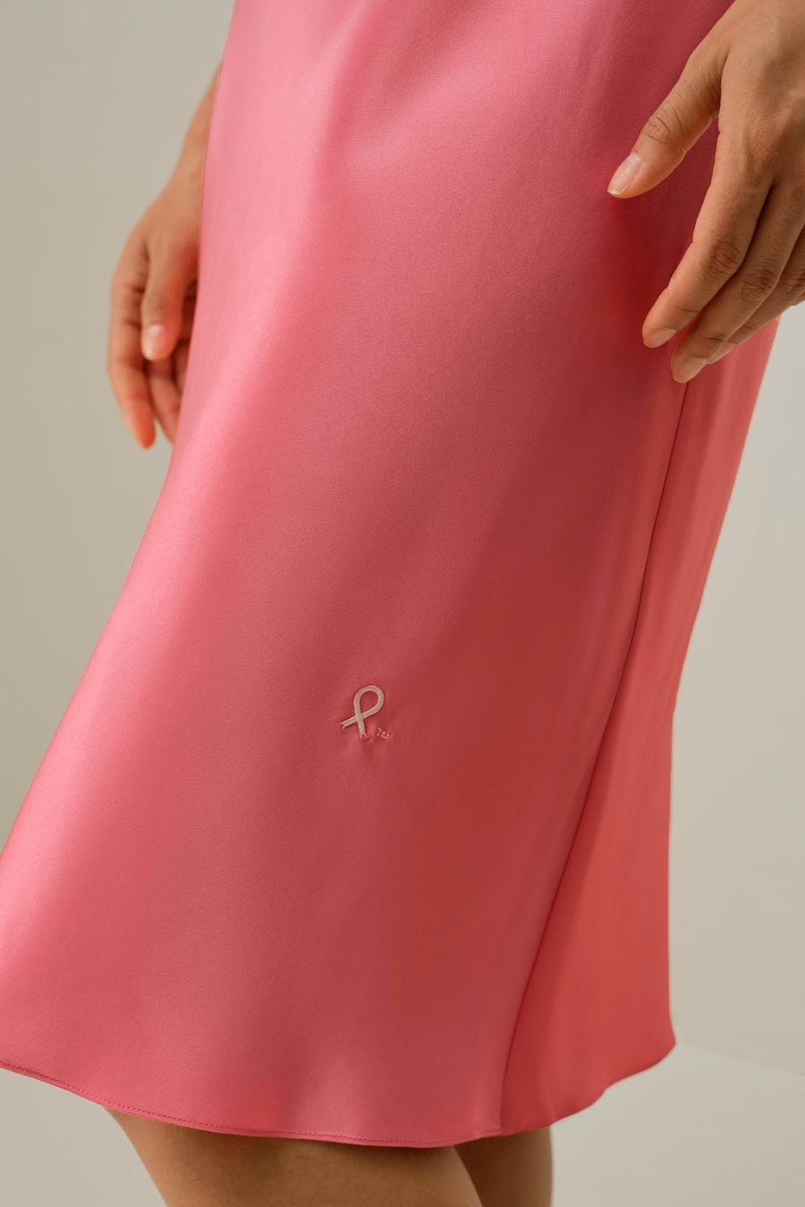Hope’s Midi Träger-Nachtkleid