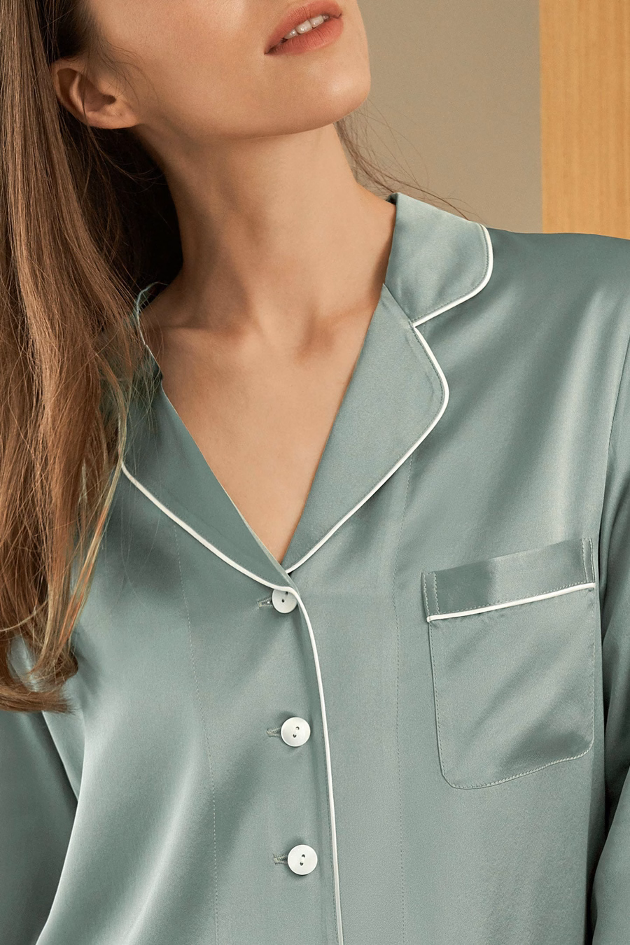Chic Getrimmtes Damen-Seiden-Pyjama-Set