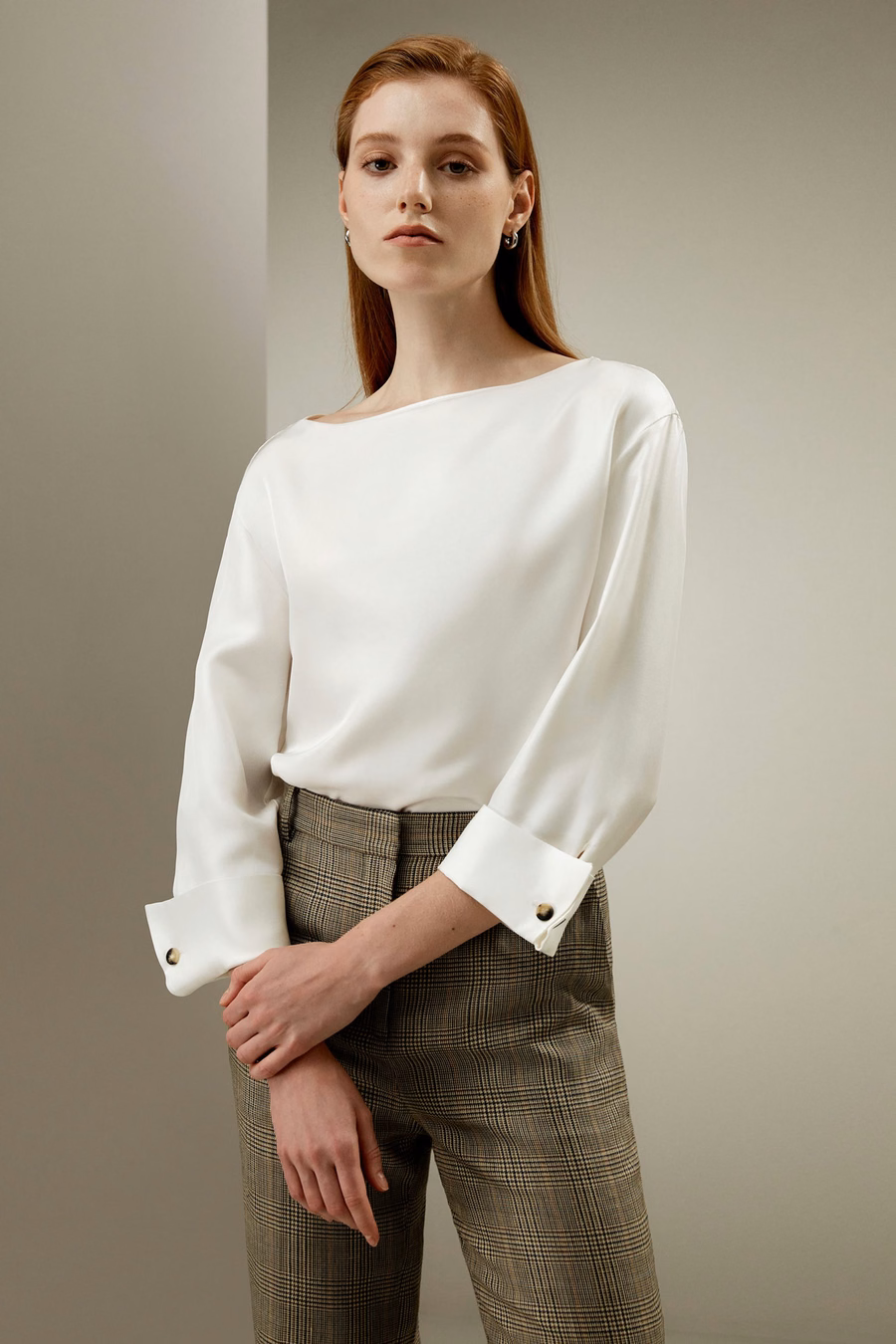 Seiden-Twill-Bluse mit Bootsausschnitt