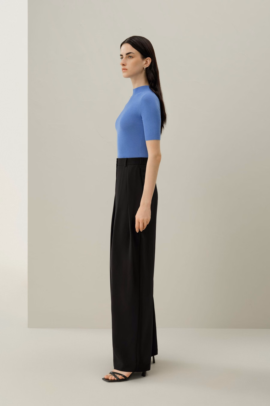 Stretch-Seiden-Krepp-Hose mit weitem Bein