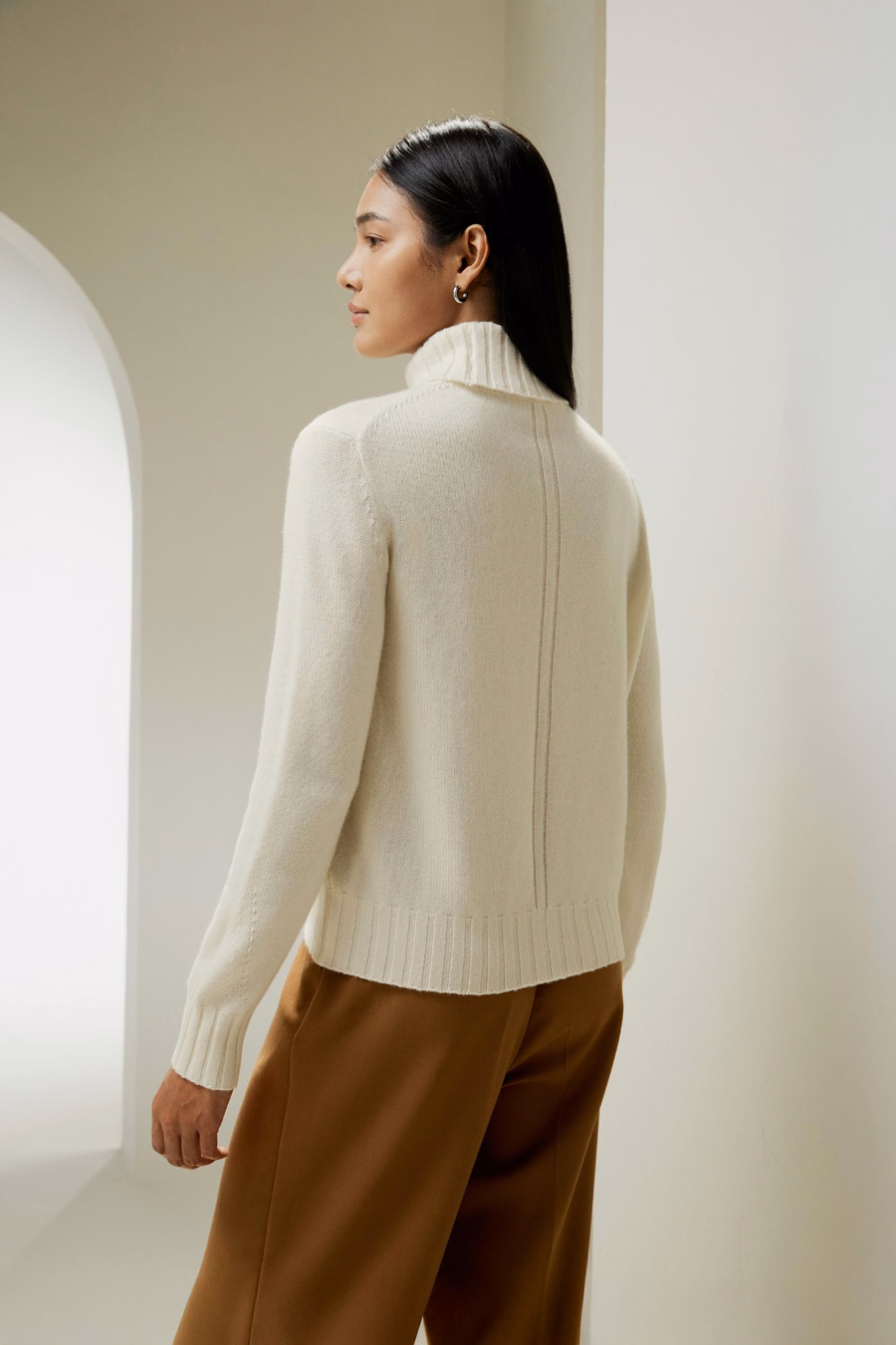 Turtleneck Sweater mit Rippenabschluss