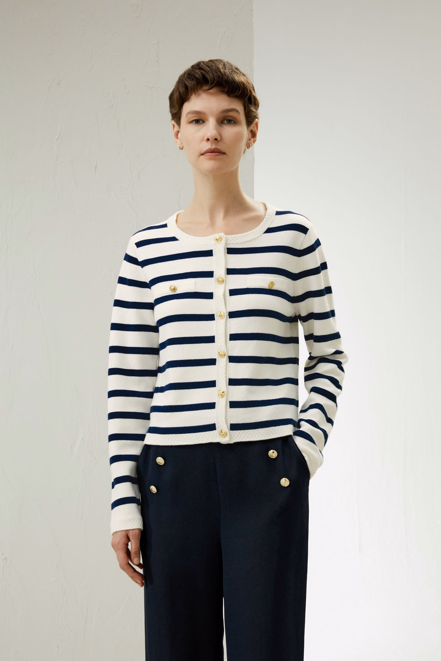 Gariana Gestreifter Wollcardigan