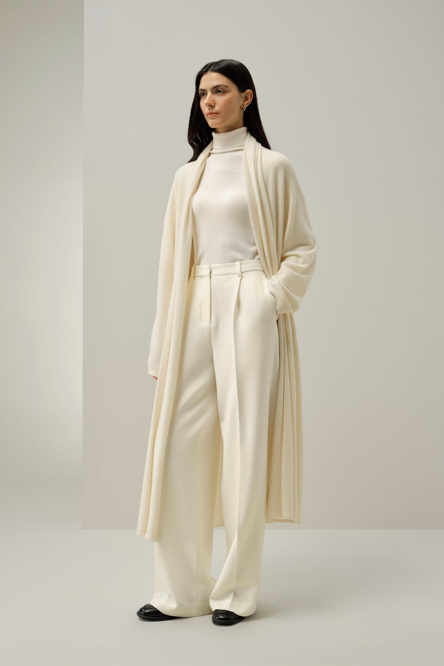 Wadenlanger Kaschmir-Cardigan