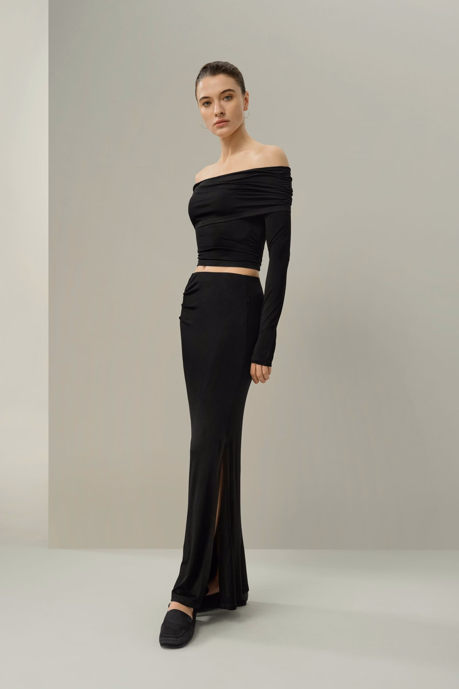 Seidenbreeze-Jersey-Slim-Fit-Maxikleid
